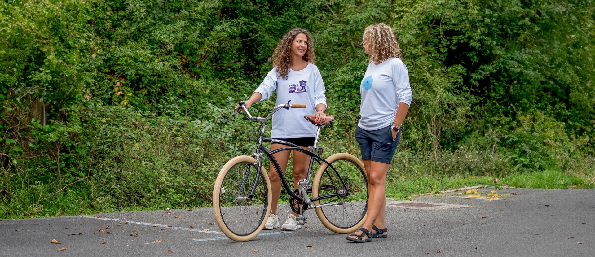 SUDADERA CUELLO CAJA BORDADO SLX - Imagen 2