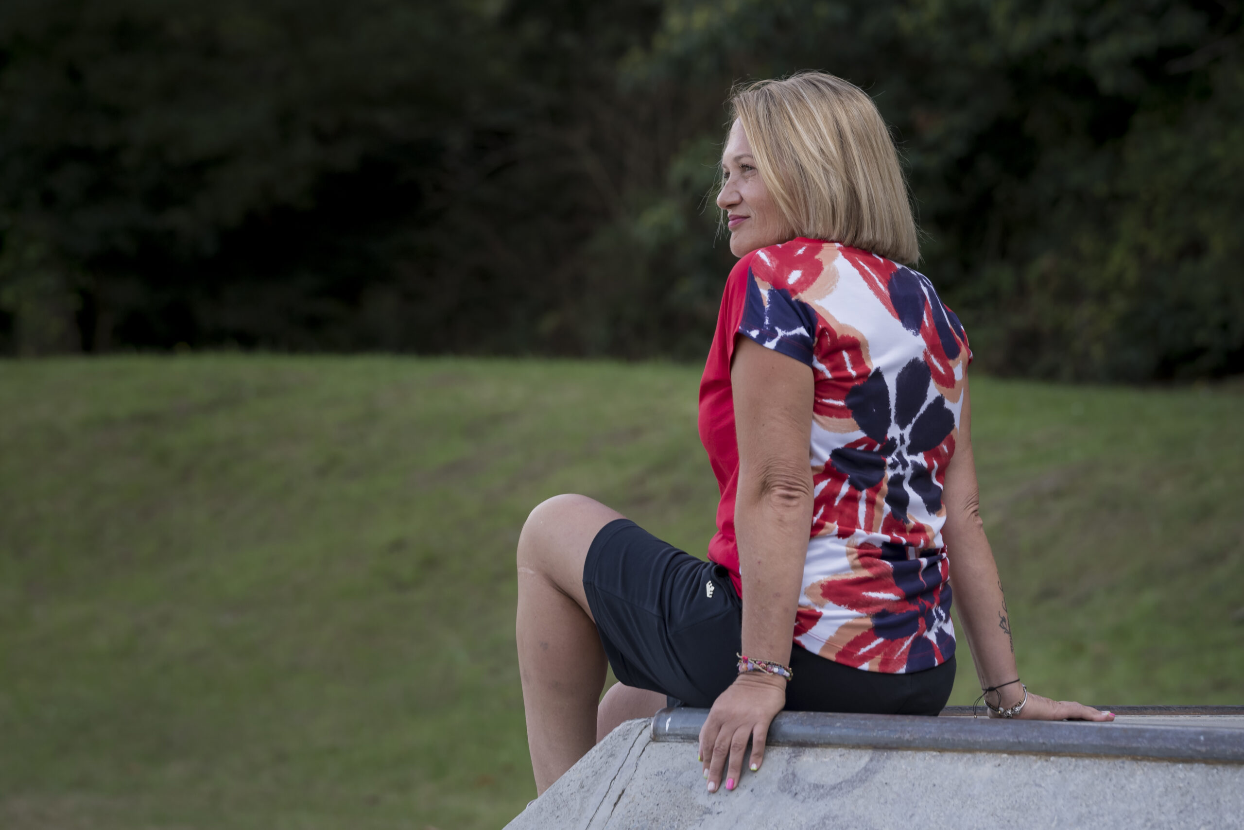 CAMISETA ESPALDA ESTAMPADA VERANO