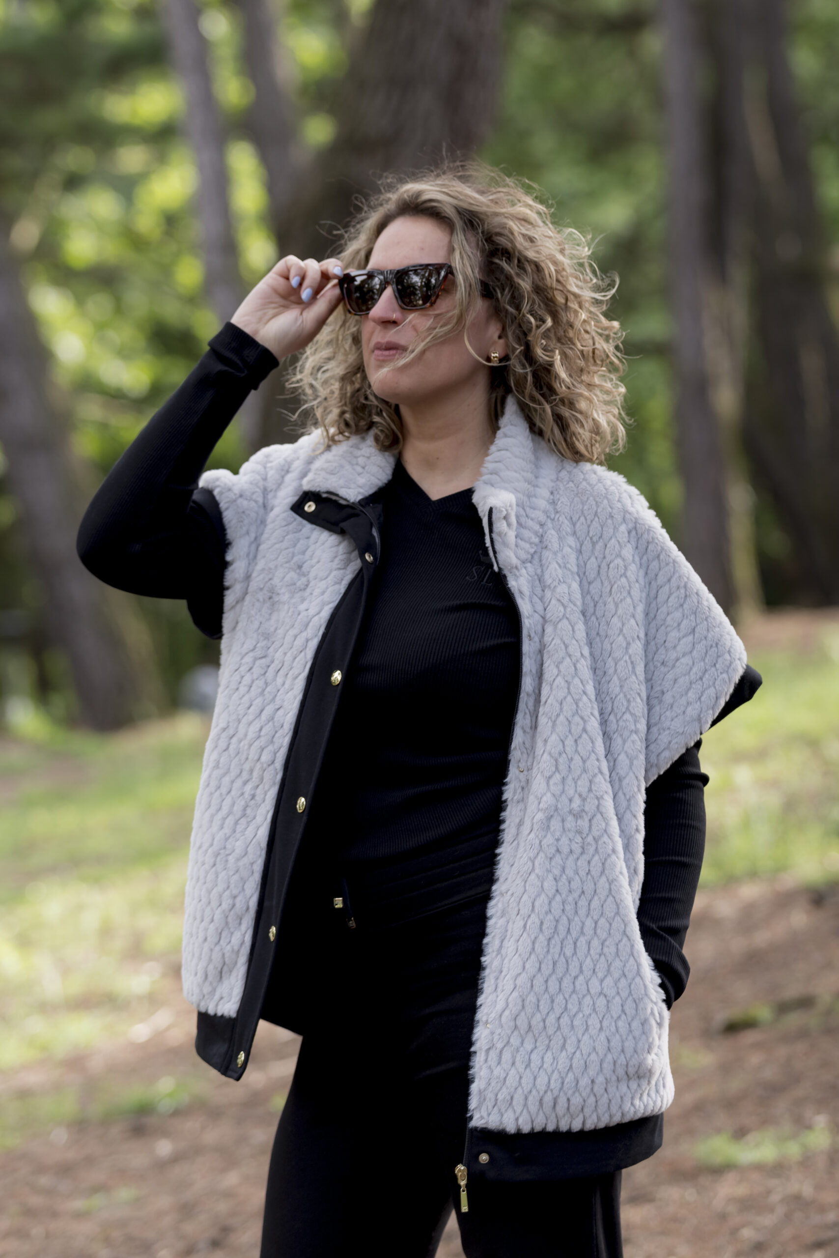 CHALECO OVERSIZE PREMIUM PELO Y ALGODÓN - Imagen 4