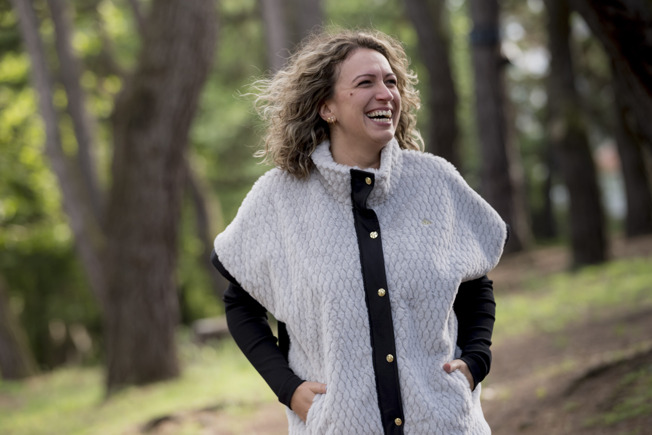 CHALECO OVERSIZE PREMIUM PELO Y ALGODÓN - Imagen 2