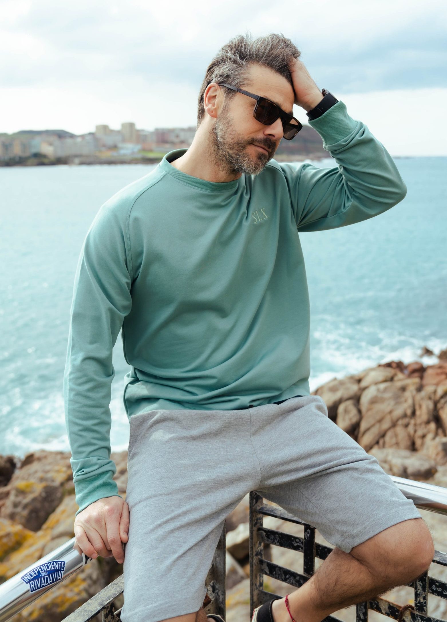 BERMUDA HOMBRE ALGODÓN CON BOLSILLOS