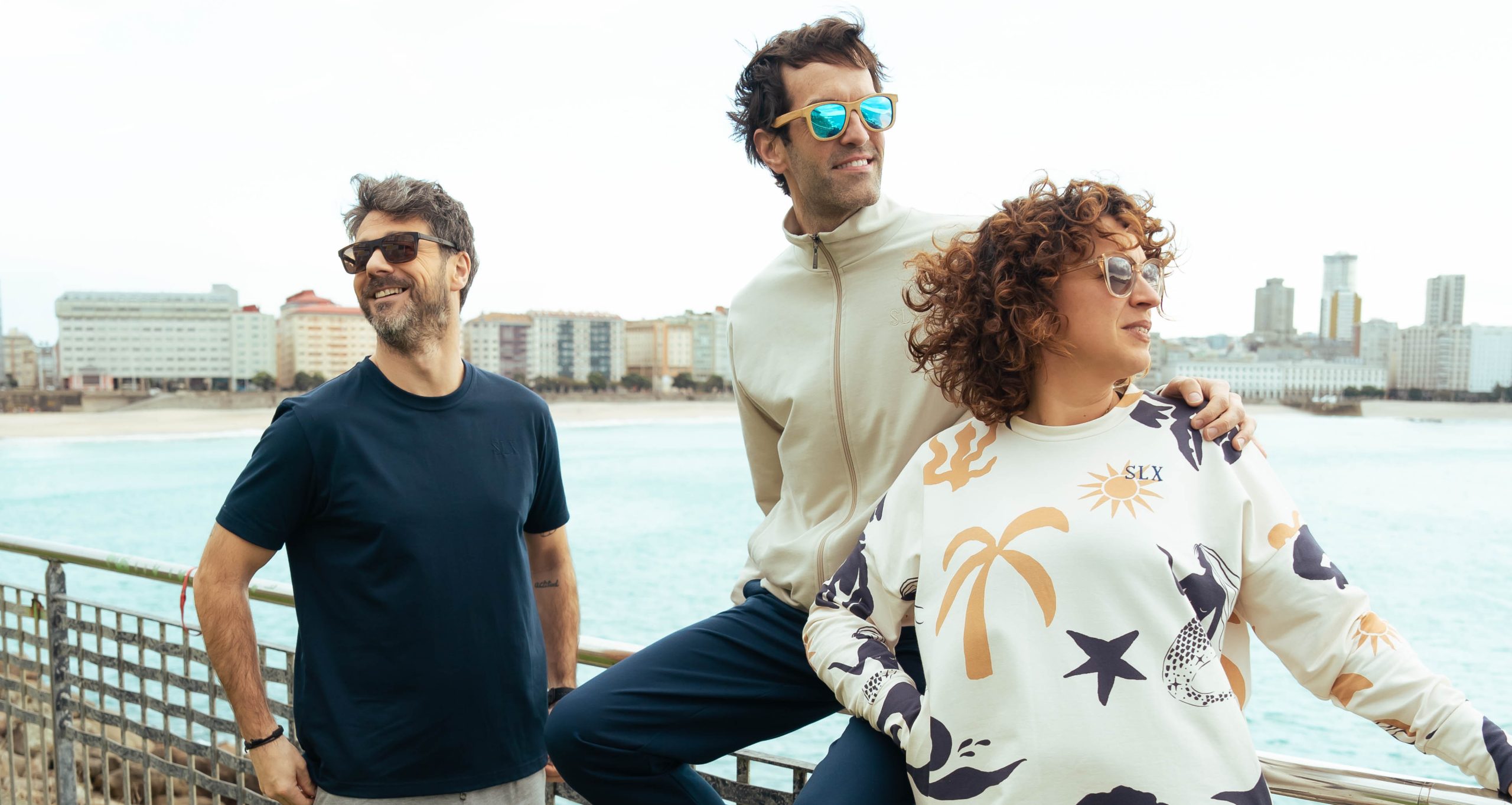 VESTIDO SUDADERA SIRENA BEIGE - Imagen 2