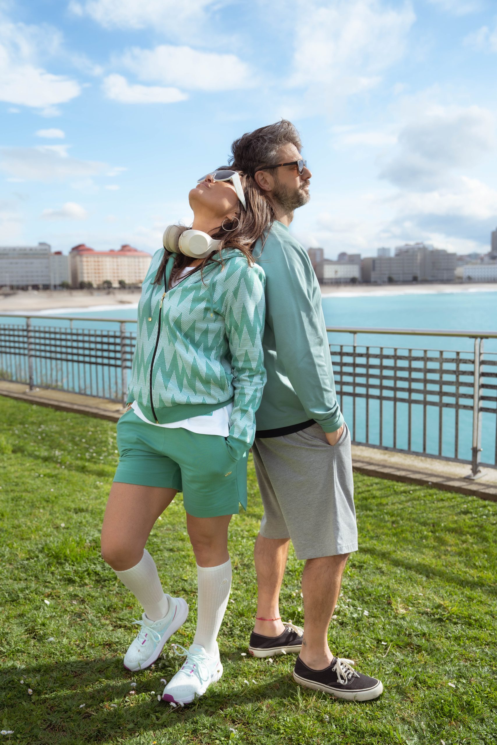 CHAQUETA JACQUARD ASIMETRICO - Imagen 4