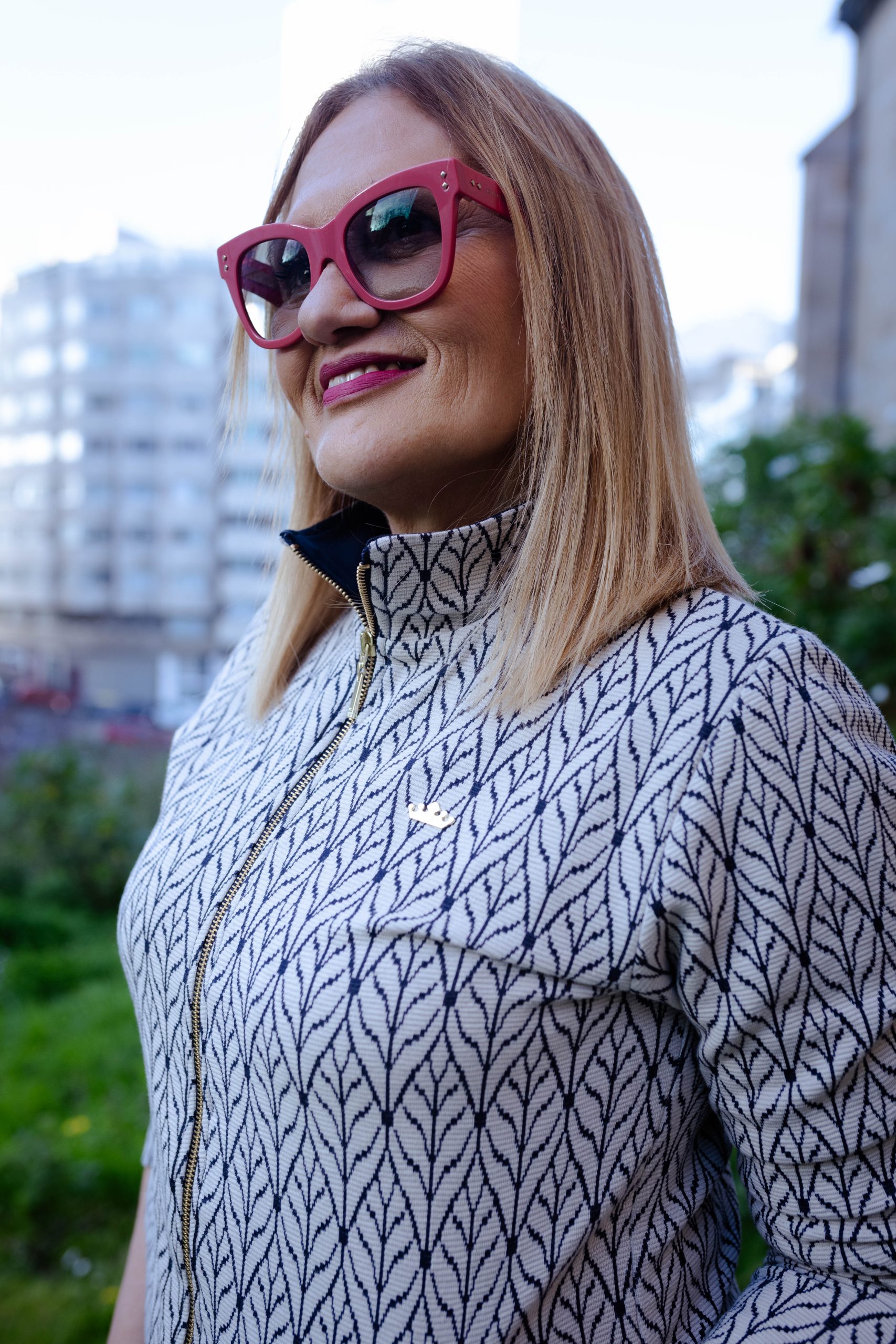 CHAQUETA DE VERANO JAQUARD FEUILLE