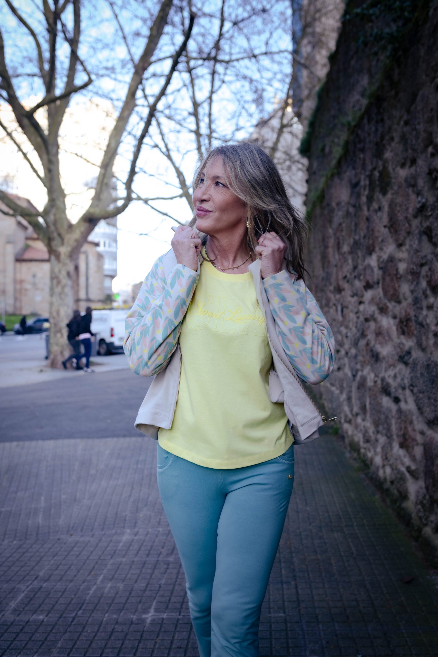 CHAQUETA DE VERANO SEMI WATERCOLOR - Imagen 2