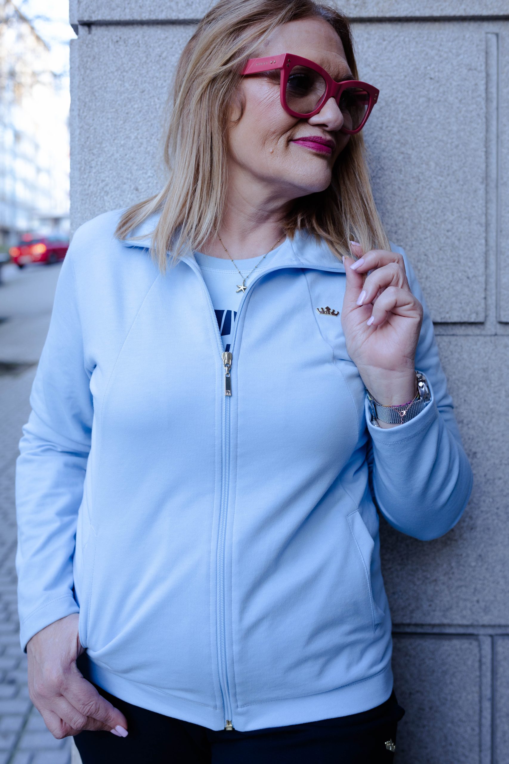 CHAQUETA VERANO CON PINZA PRINCESA - Imagen 3