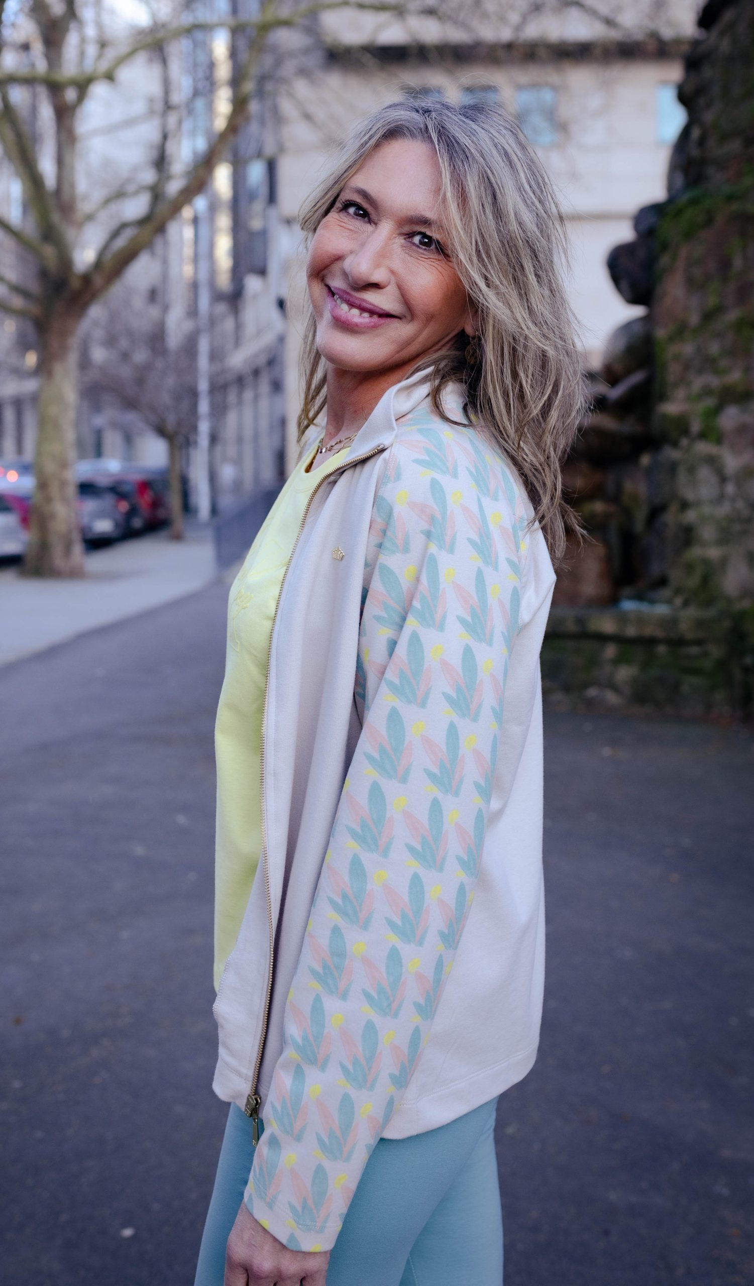 CHAQUETA DE VERANO SEMI WATERCOLOR