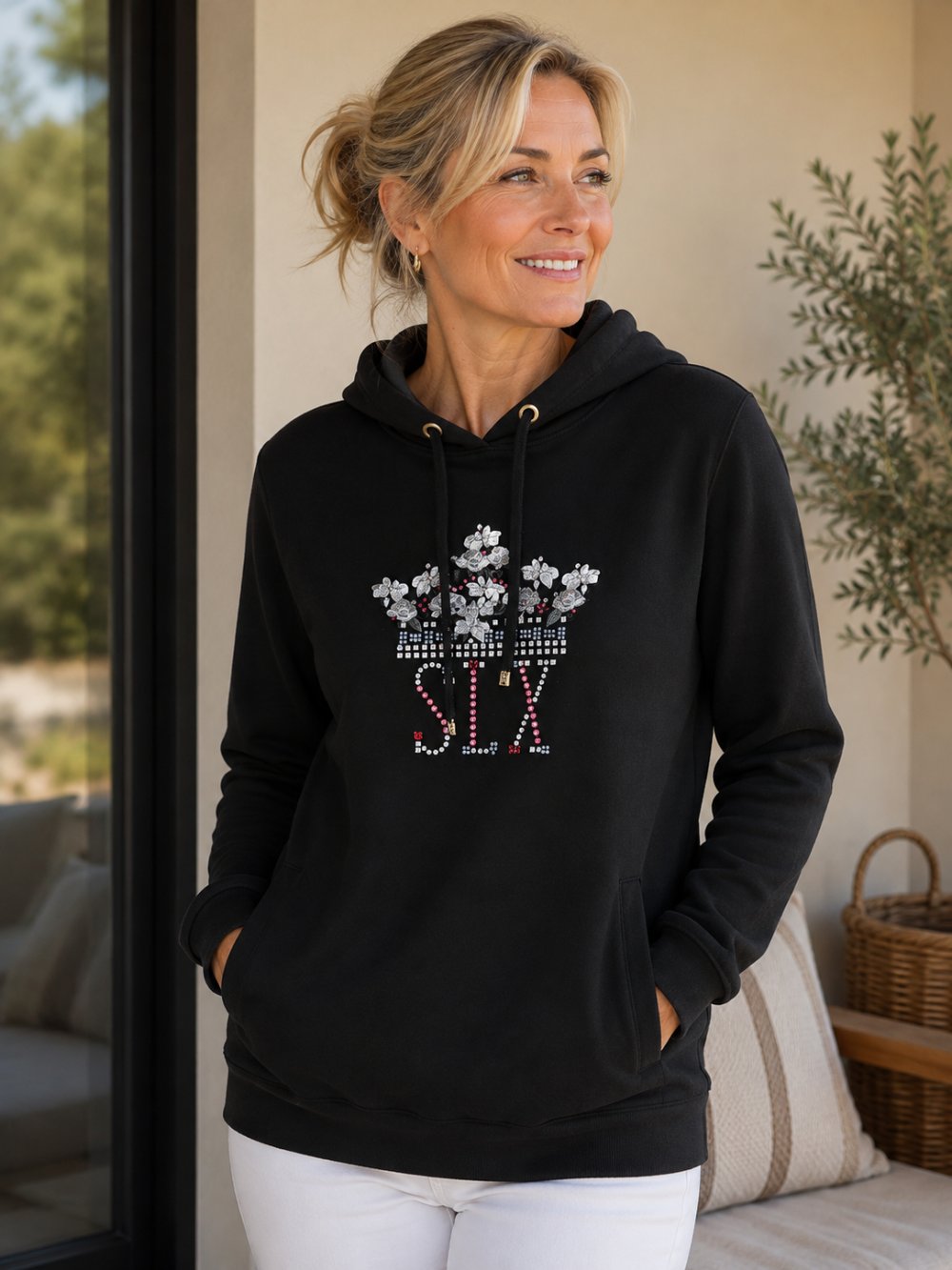 Sudadera invierno con capucha mujer slx y logo strass