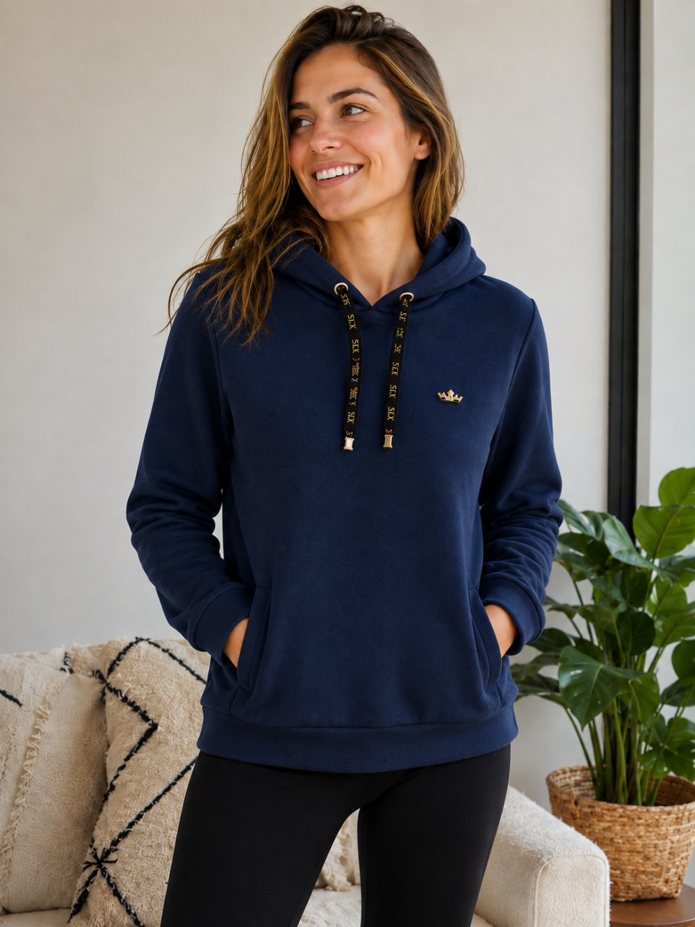Sudadera con capucha mujer SLX detalle cordón dorado