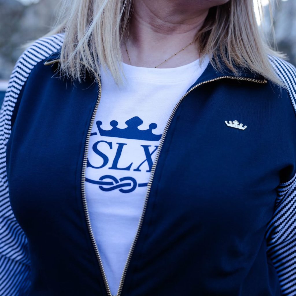 Instagram post from slx_sportluxury. This post is in position 3.