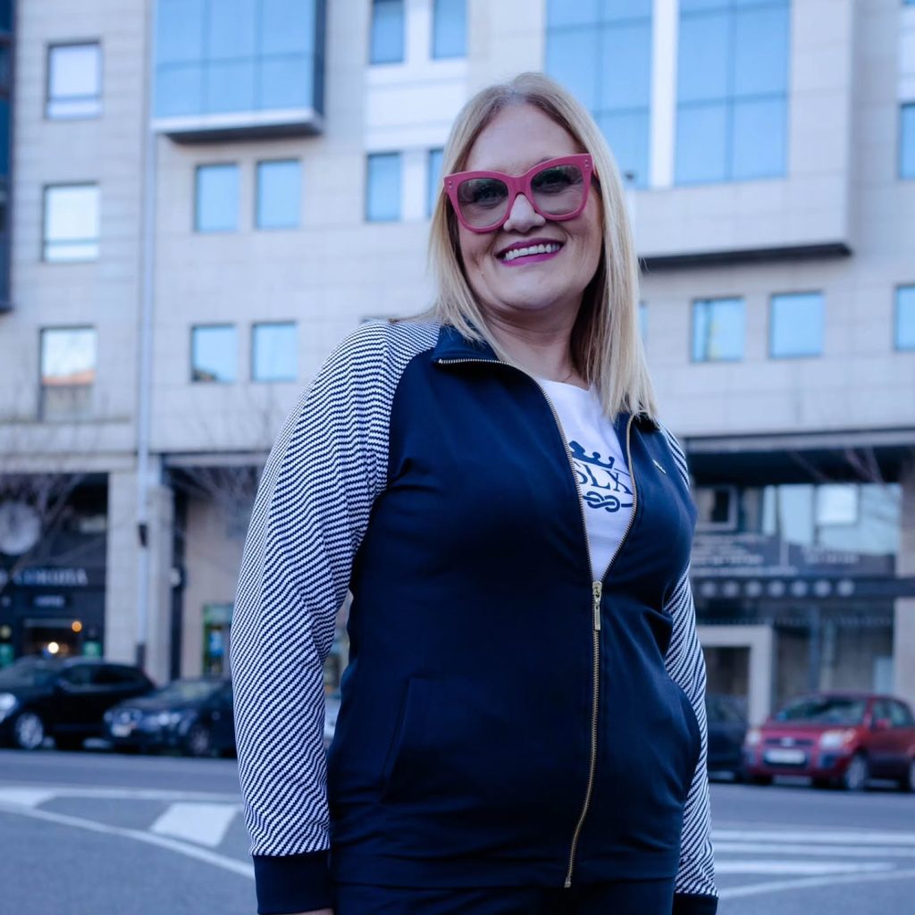 Instagram post from slx_sportluxury. This post is in position 2.